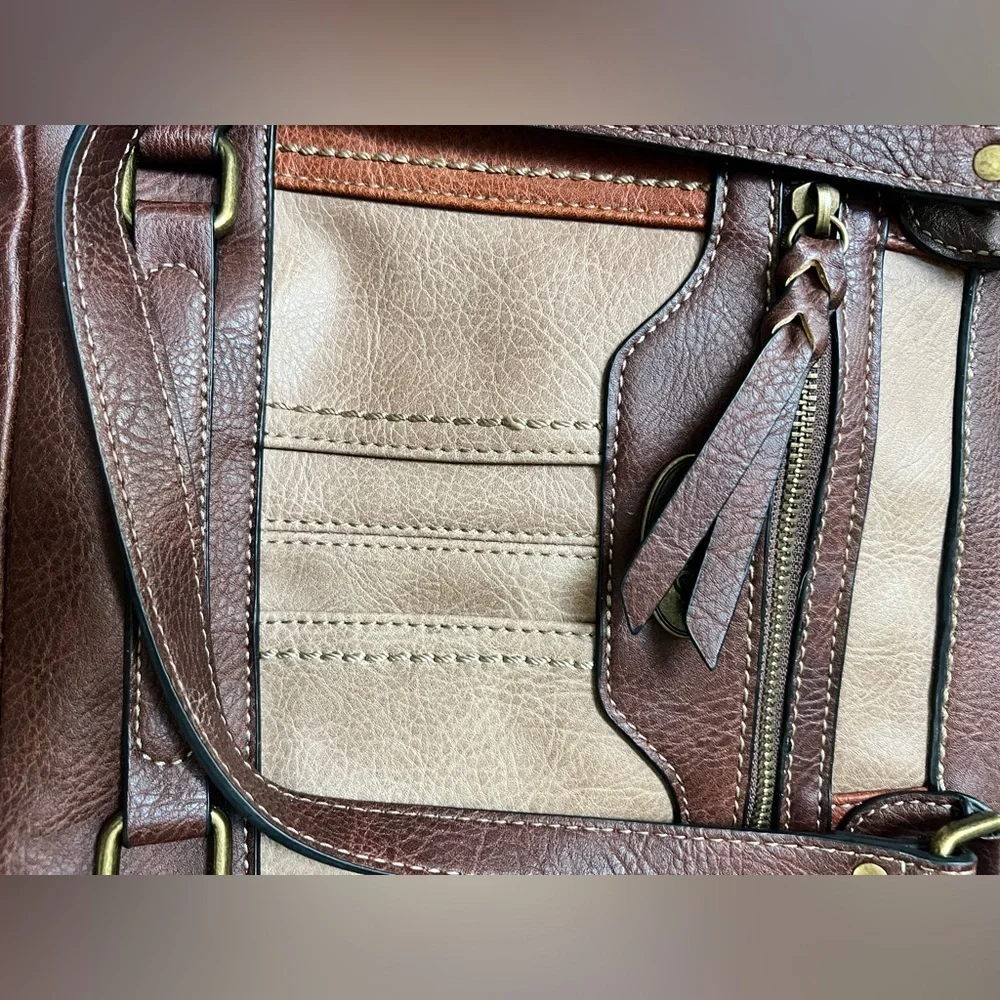 B.O.C. Born Concept Charging Bag (P3)